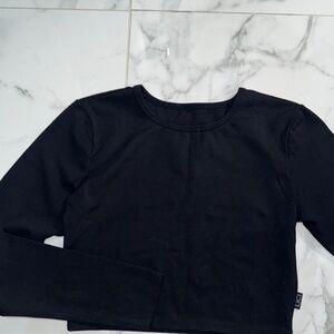 Black Long Sleeve Crop Top